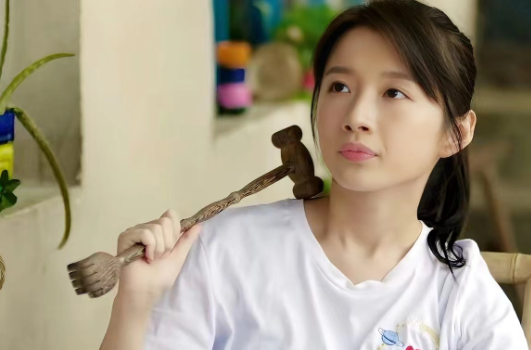 《驻站》：王冬雨表现得太明显了，连王喜柱都看出女儿喜欢常胜！