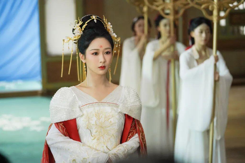 《长相思》为什么小夭爱的人，都会伤害她？