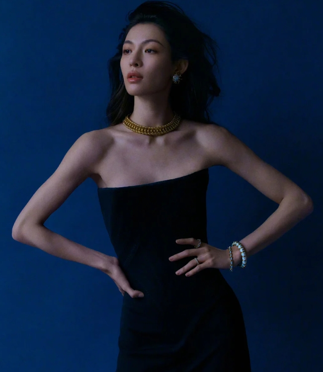 钟楚曦气质绝佳