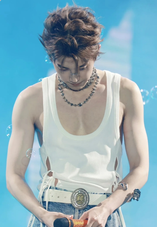 范世錡：演技派小生，澄清绯闻，专注演艺事