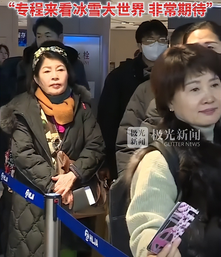 一大批韩国游客来哈尔滨！东北接招太“损”，直接给网友整笑了！
韩国人来了！上海敞