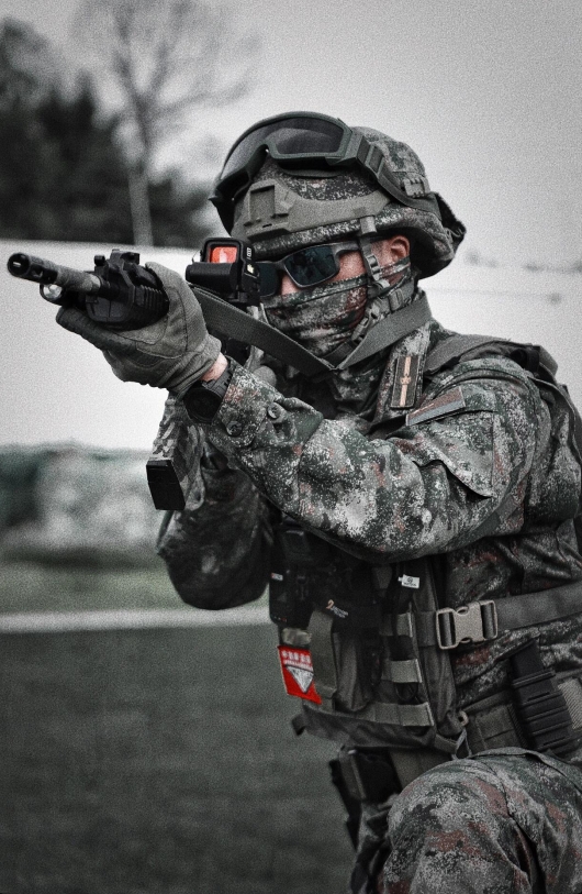不一样的中国守护者！人武干事也能这么帅。