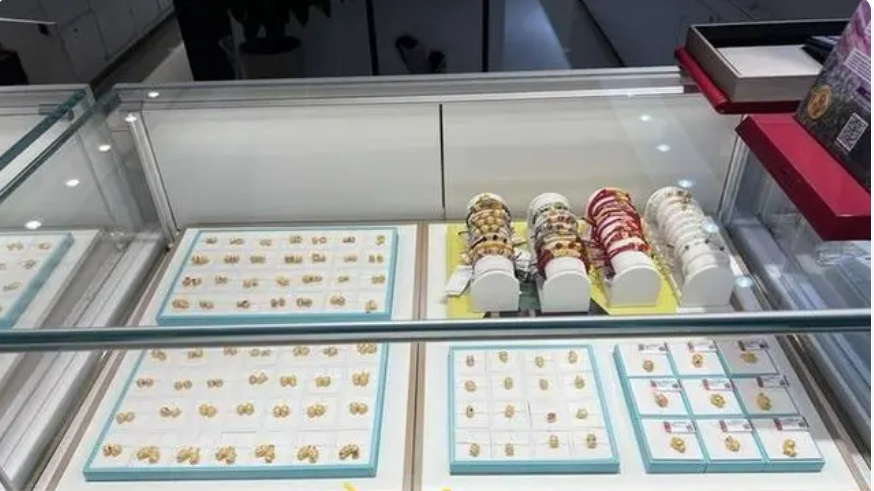 实体店买黄金首饰注意事项