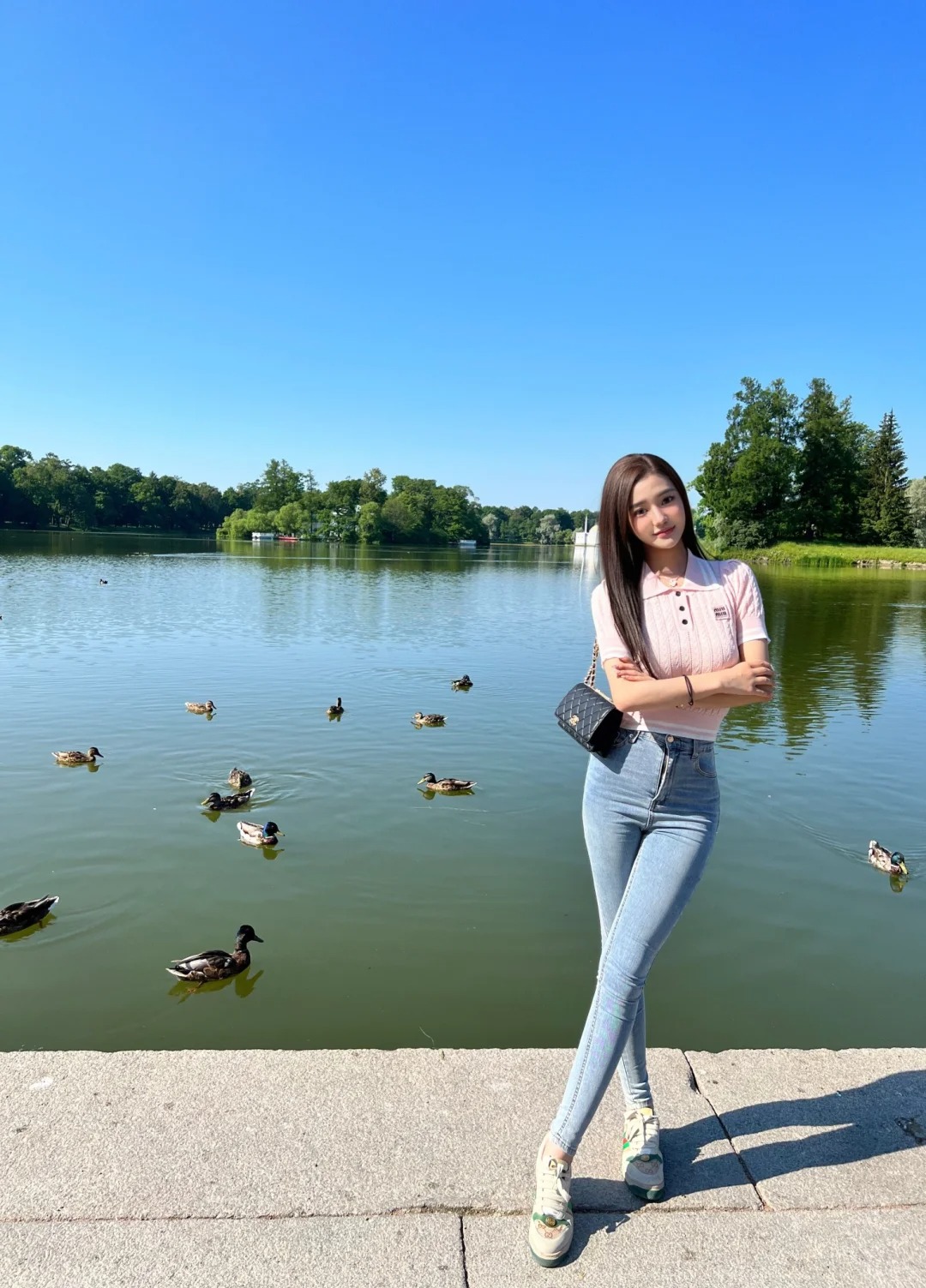 俄罗斯🇷🇺
还要好多照片呀 都发不完了