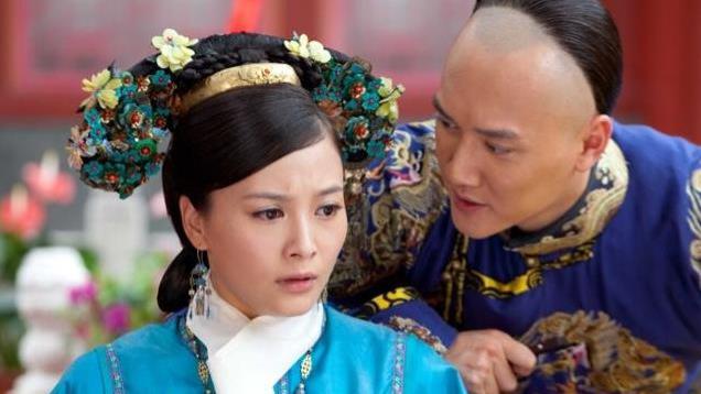 离婚三年后，冯绍峰恋情曝光，走上黄晓明老路，网友：恭喜赵丽颖