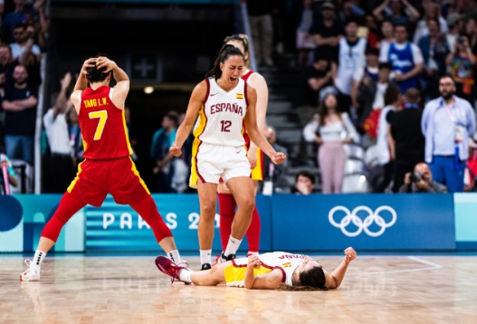 中国篮球的巴黎奥运之行画上句号。女篮小组第三无缘小组出线，三人男篮排名垫底，三人