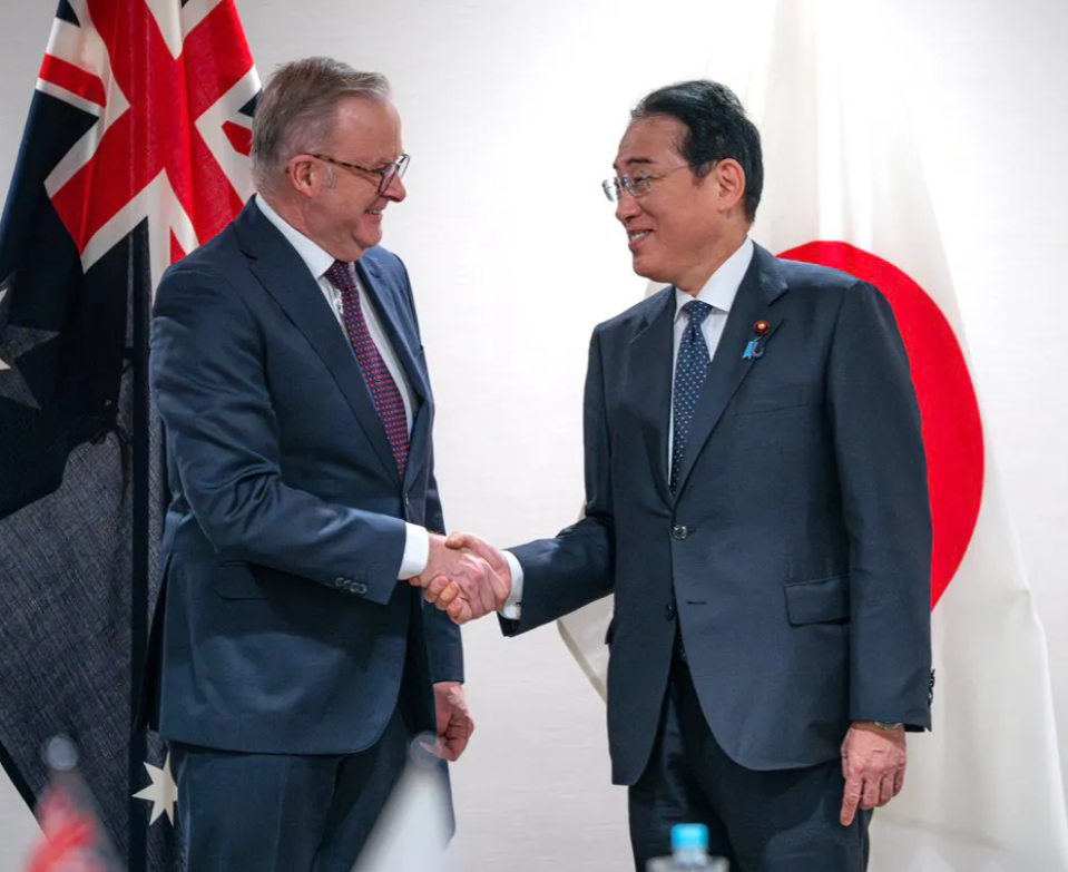 澳大利亚总理阿尔巴尼斯今天（9月22日）发文说：“澳大利亚和日本是好朋友。今天，