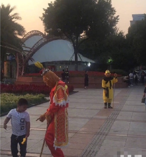 有皮肤的待遇就是不一样