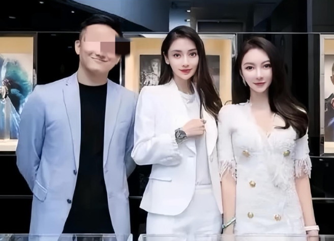 黄晓明的现任这么早就认识杨颖了，这个圈真小￼