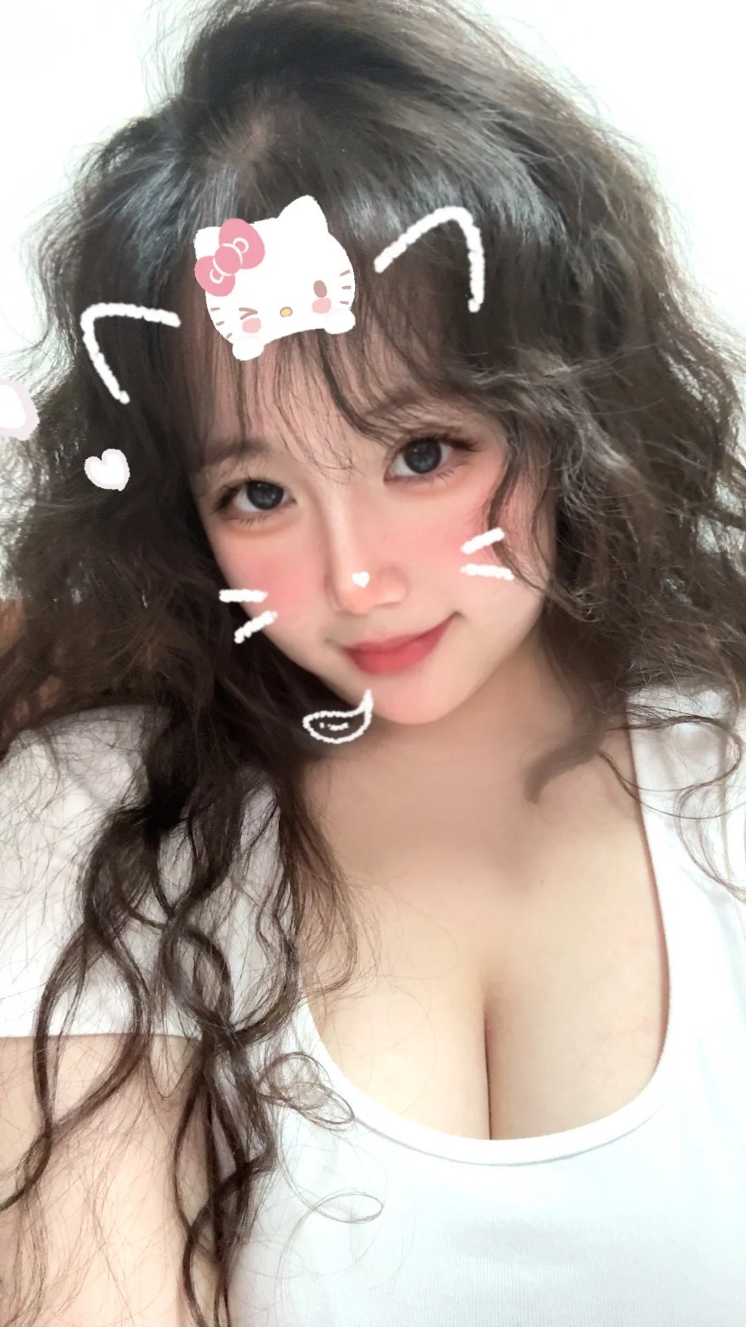 宝宝们，我可以不减肥了吗
减肥？我减个屁，老娘最美，想要美女夸夸，想要漂亮女宝贴