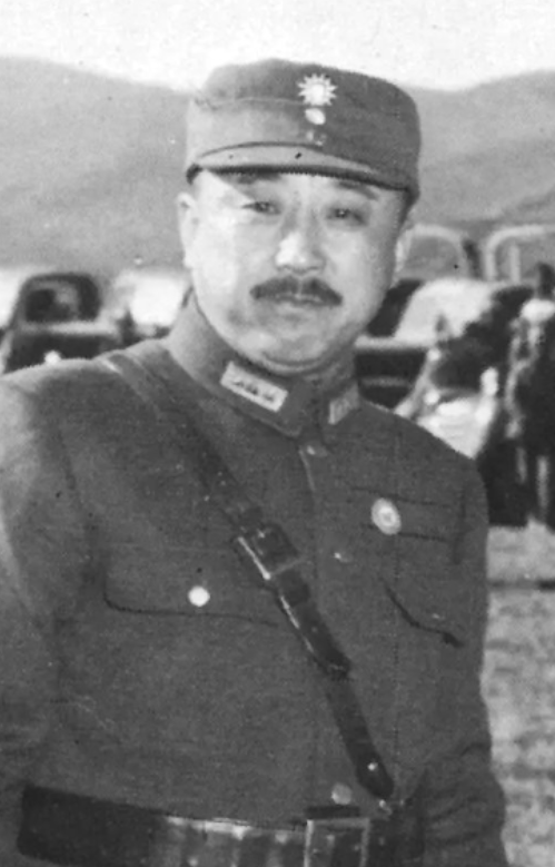 1942年初，卫立煌于重庆参会之际，收到了蒋介石的请柬，邀其晚上莅临家宴，可卫立