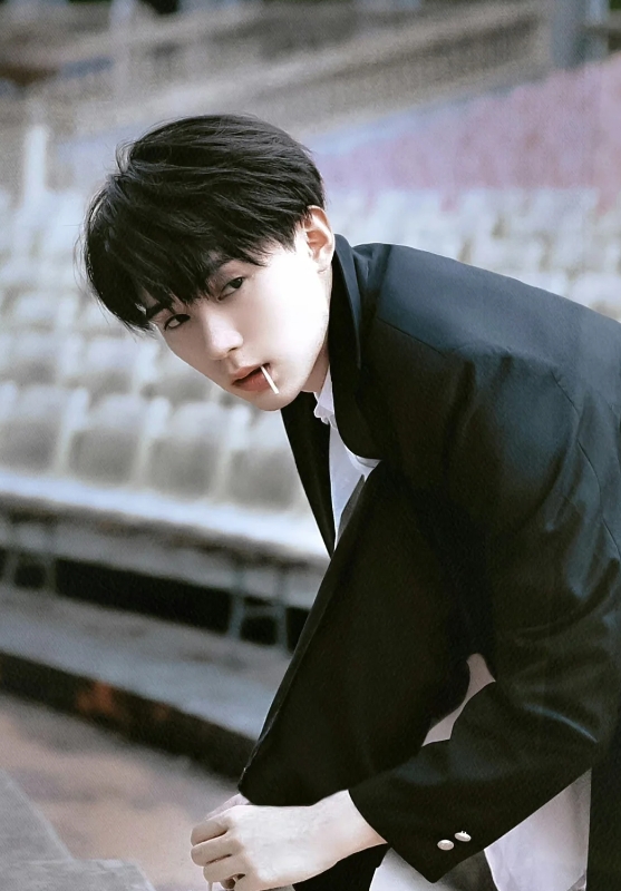 周翊然简直太帅了