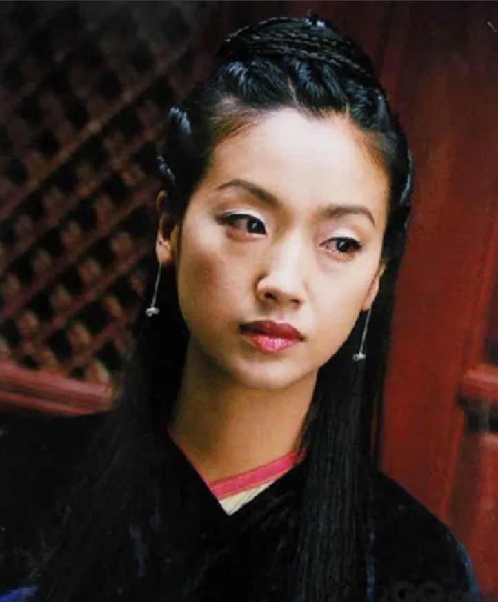 与琼瑶小生庹宗华相恋过的吴倩莲，许多人说她是千年难遇的文艺美女，说她美丽，漂亮，