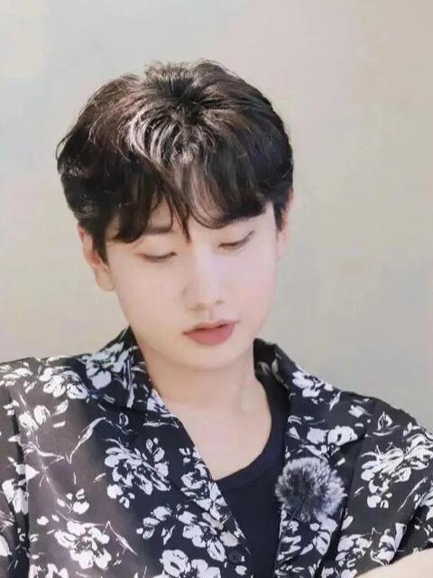 汪苏泷：歌手，一场舆论的狂欢