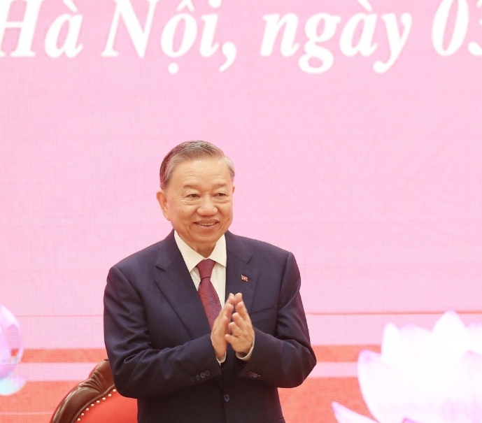 苏林选择首访中国，估计南北铁路建设问题就是他此行的一个重点议题。

而且早在今年