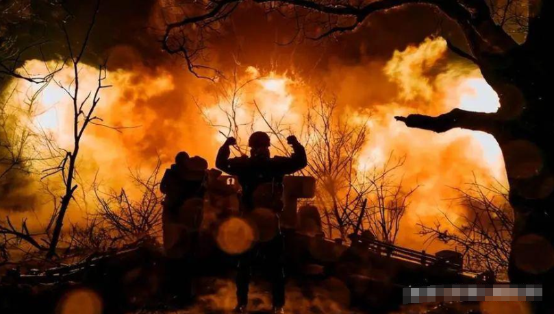 一夜打击135个乌克兰目标！普京全力押注，留给特朗普的时间不多了