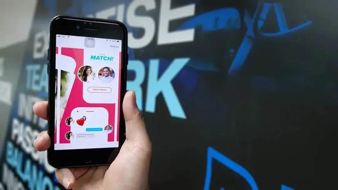“伪中国语”社交 App，在日本火了？