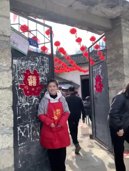 这女孩我18.8万加三金可以吗？