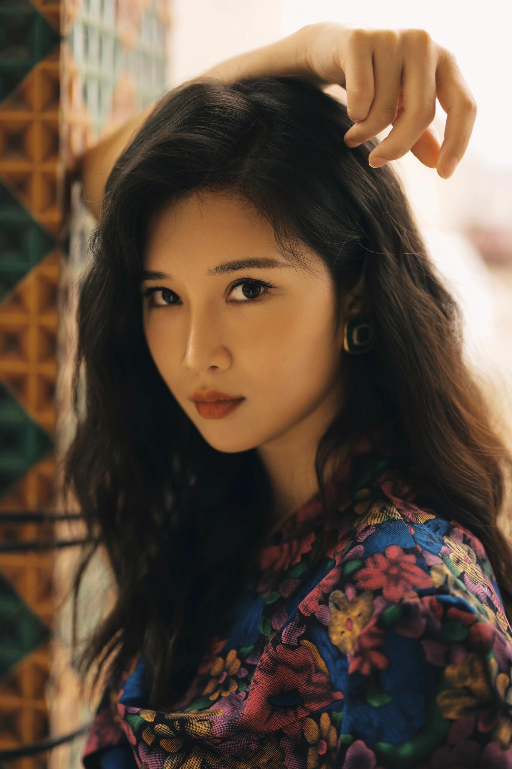 奚望是一位才华横溢、充满正能量的女演员