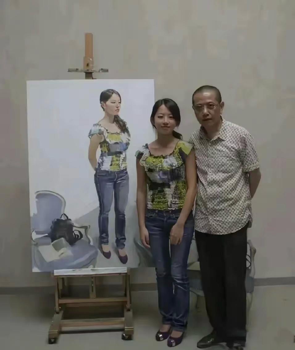 我想这种水平的画美院一抓一大把......