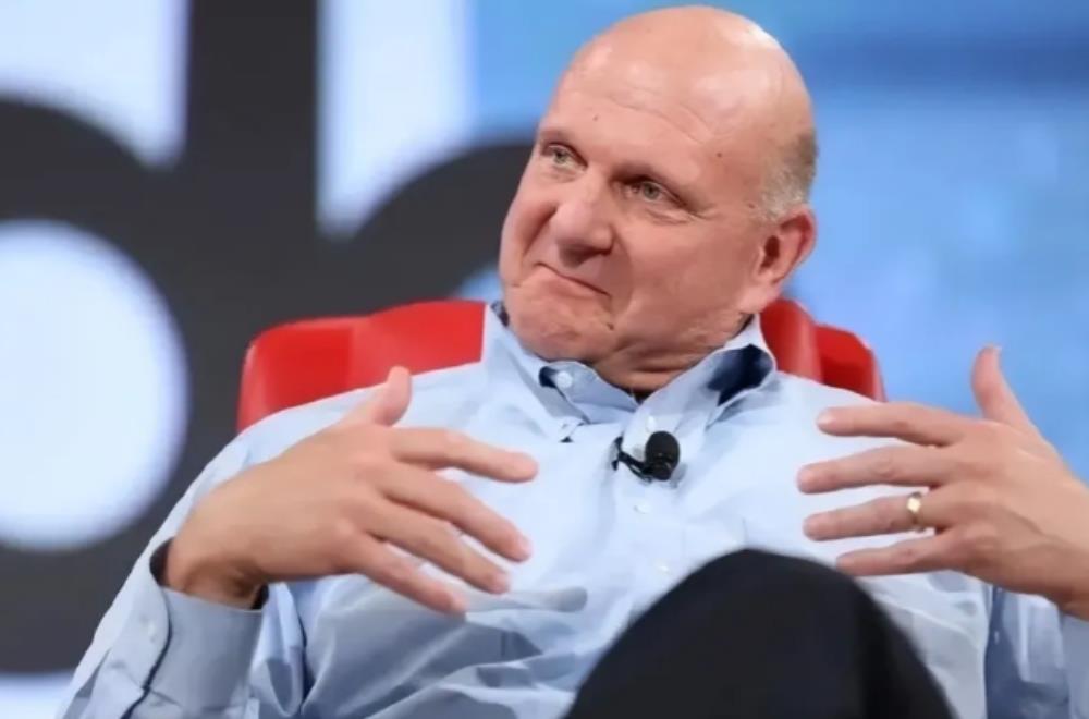 都说鲍尔默财大气粗，我感觉恰恰相反！

在乔治、威少离开，伦纳德因伤一直未能出席