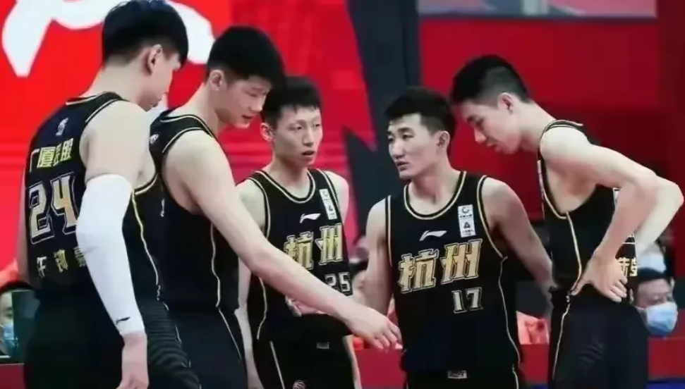 CBA第三阶段冲刺，可能前六球队排名是

1，浙江方兴渡
由于前前胜场优势太明显