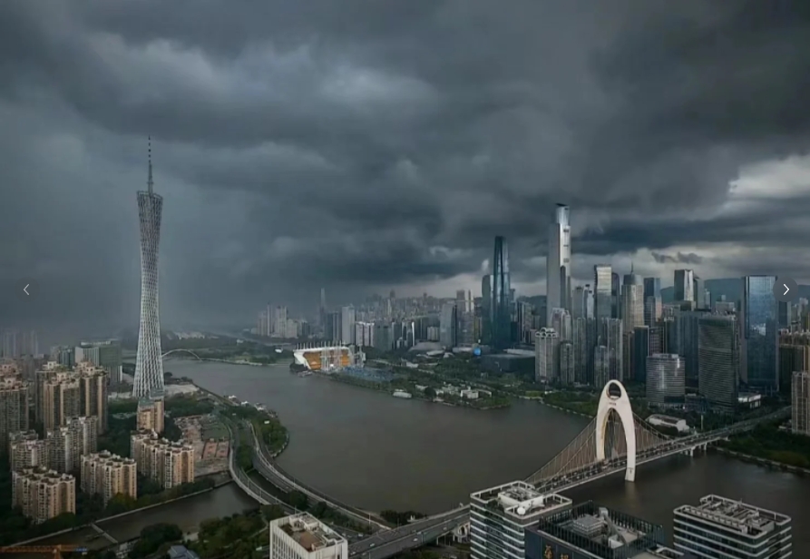 广东你今年发什么癫啊，天天下雨，晴天的次数一只手都能数过来本大学生已经一个月没出