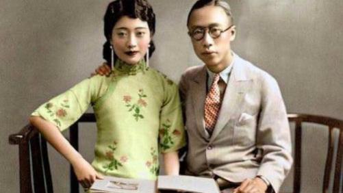 溥仪罕见青年照：长得很帅气，尽显帝王之气，婉容的容貌惊艳众人