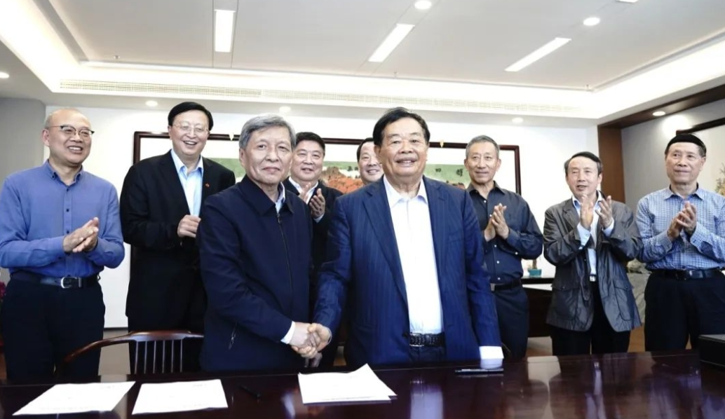 教育部1月13日发布了设置本科高校的名单，在批复的14所高校当中，备受关注的福建