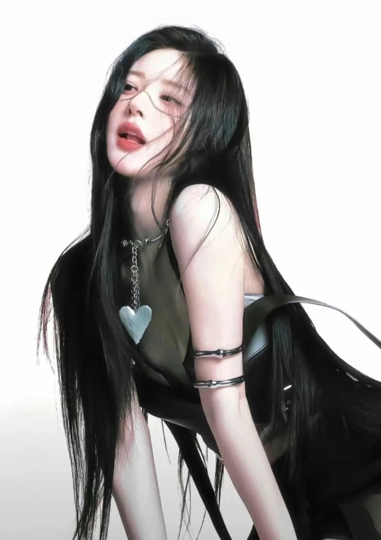 赵露思——清丽脱俗