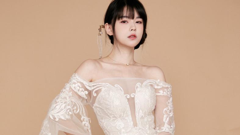 沫子近期更新婚纱照，粉丝怀疑准备结婚了，早前透露怀孕就结婚