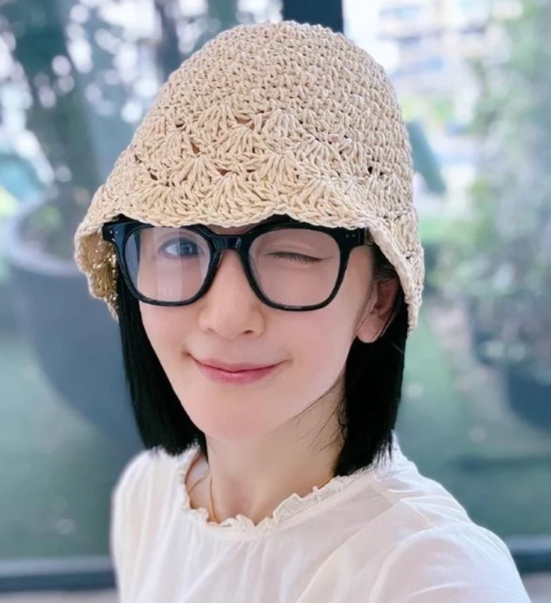 谢娜在女儿毕业典礼上哭了