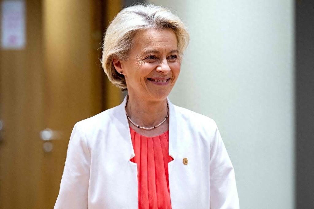 冯德莱恩连任已成定局！此前很多人看来，作为一个切实的亲美派，冯德莱恩寻求连任必定