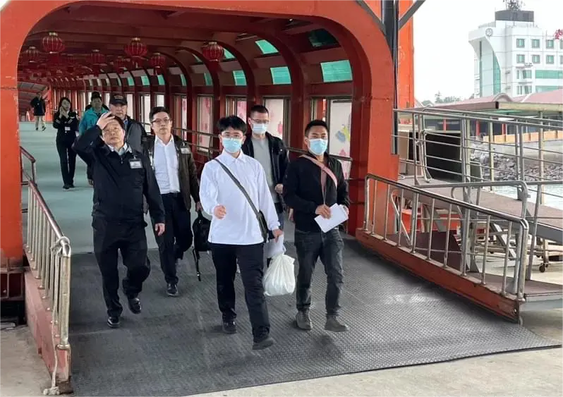 陆船翻覆事件谈判破裂 大陆家属不爽离开金门回大陆

陆籍快艇翻覆案持续发烧，陆方