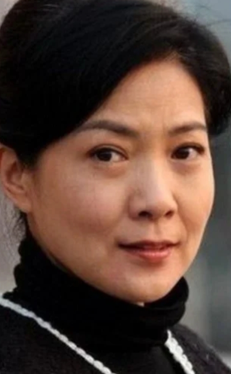 沈丹萍：跨国情缘与银幕传奇