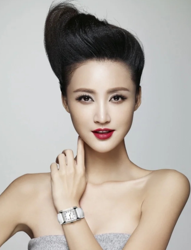 张歆艺：婚姻波折后，终遇真爱袁弘