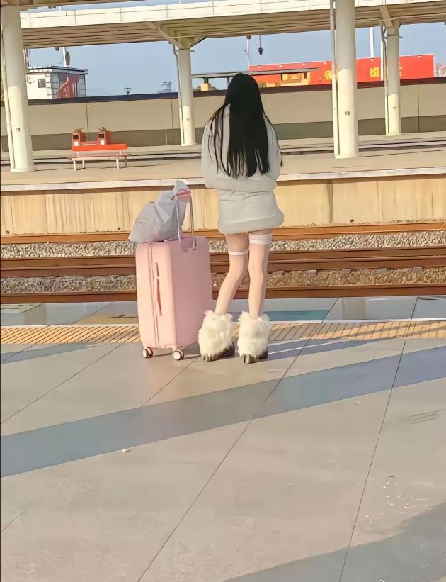 袜子一长一短的穿搭是有什么说法？
