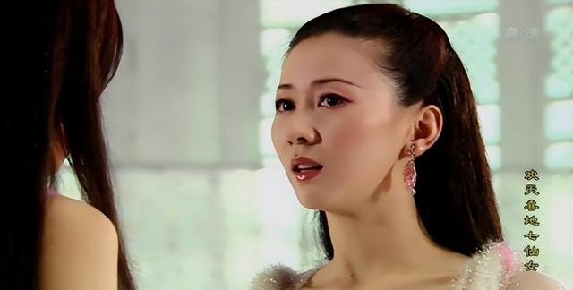汤加丽:因“人体模特”和丈夫离婚,遭父母嫌弃,今48岁孤身一人-第27张图片-九妖电影 汤加丽:因“人体模特”和丈夫离婚,遭父母嫌弃,今48岁孤身一人-第27张图片-九妖电影