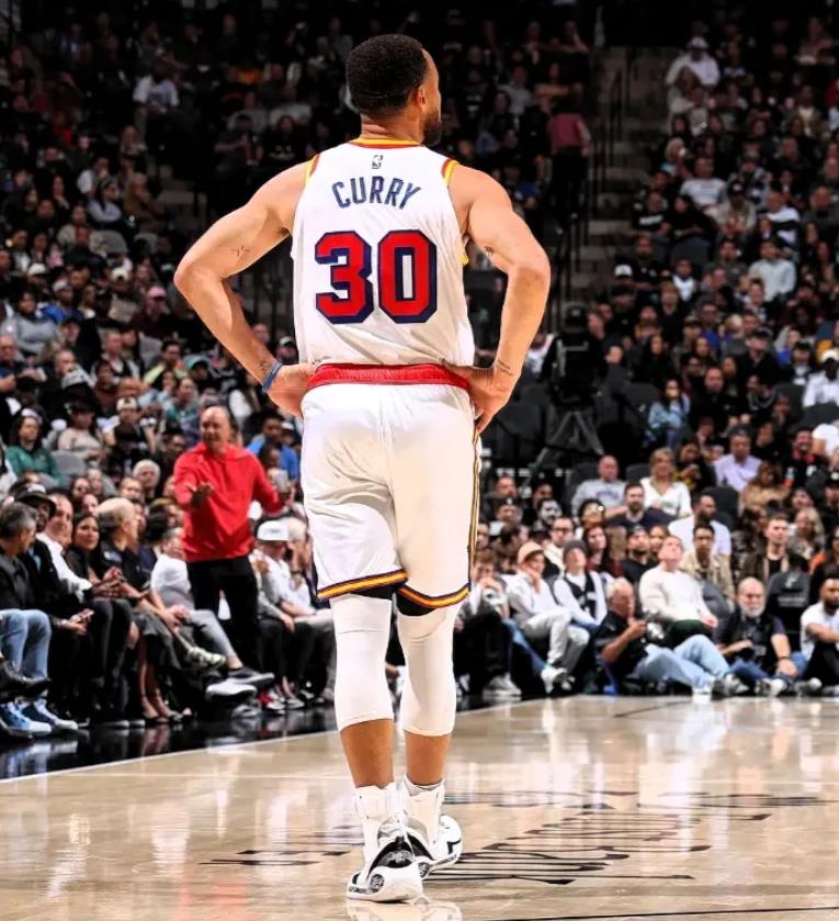 1月5号一觉睡来！NBA联盟勇士传来2条惊人消息

1、据勇士跟队记者报道，勇士