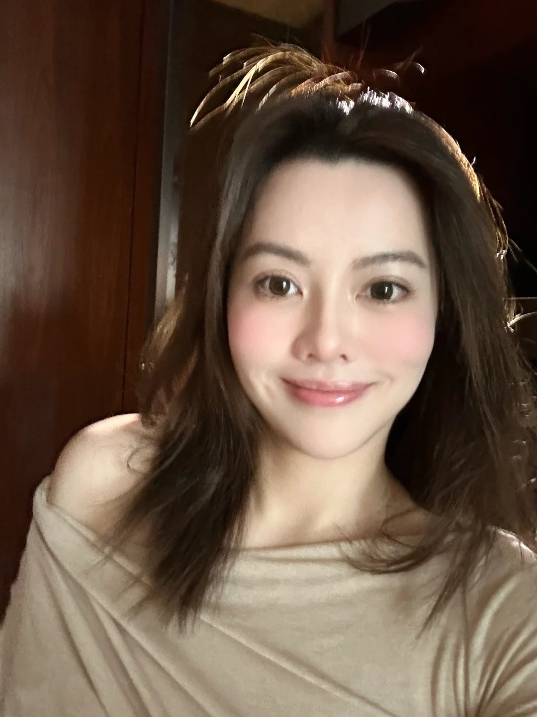 千万不要种睫毛
素颜的时候会变成睫毛精，化妆更省事了🧚灵魂画手再次上线接了个满