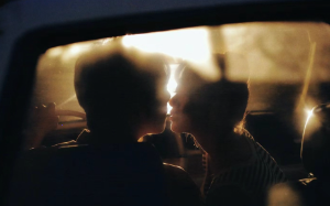 男友怀里搂着娇媚的女人，他说对我腻了要分手。再次见面，我被祁家太子爷牵着手高调出场。他慌了也后悔了…