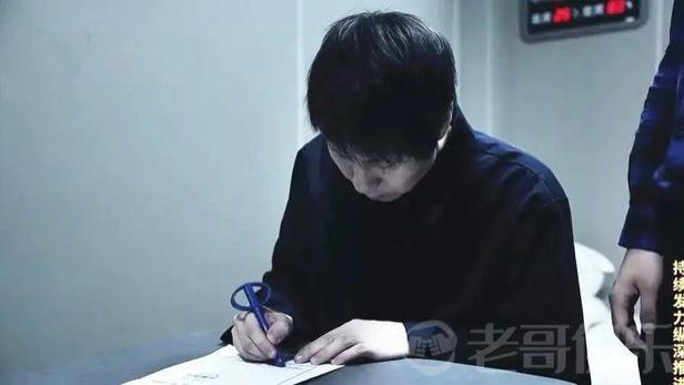 李铁受贿7764万，行贿4205万，仅自掏腰包100万送刘奕。