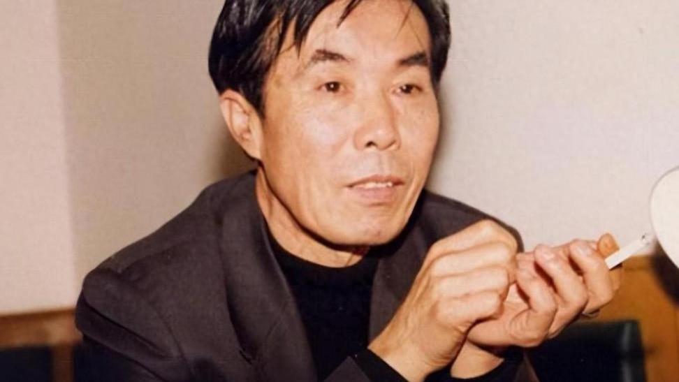 高秀敏去世后，苦恋她14年的何庆魁转身回到原配身边，如今怎样了