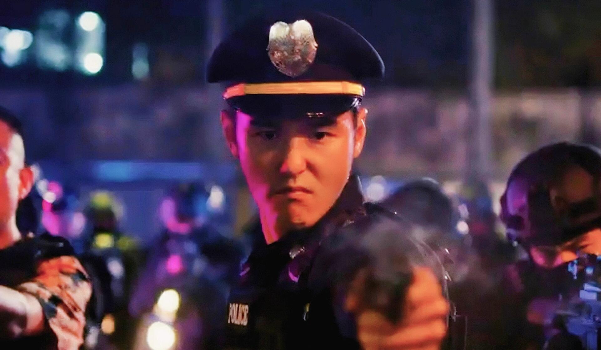这是每个人的复仇，也是这座城的《重生》
