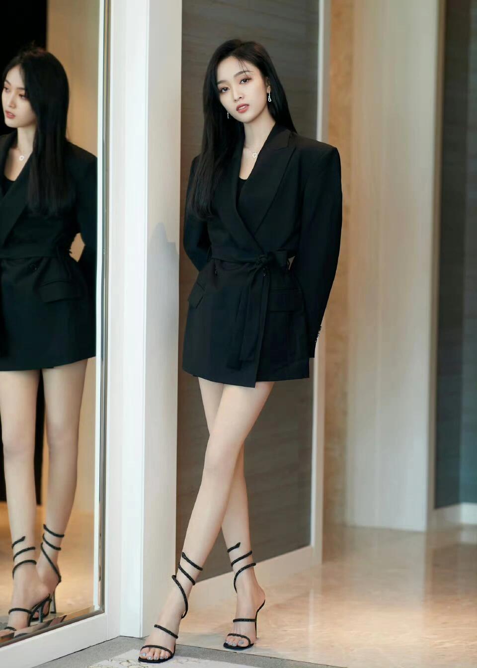 吴宣仪的美颜暴击