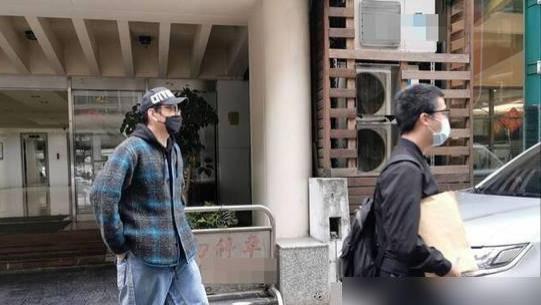 逃役被捕，官宣离婚，秘密结婚…一天时间，娱乐圈乱成了一锅粥