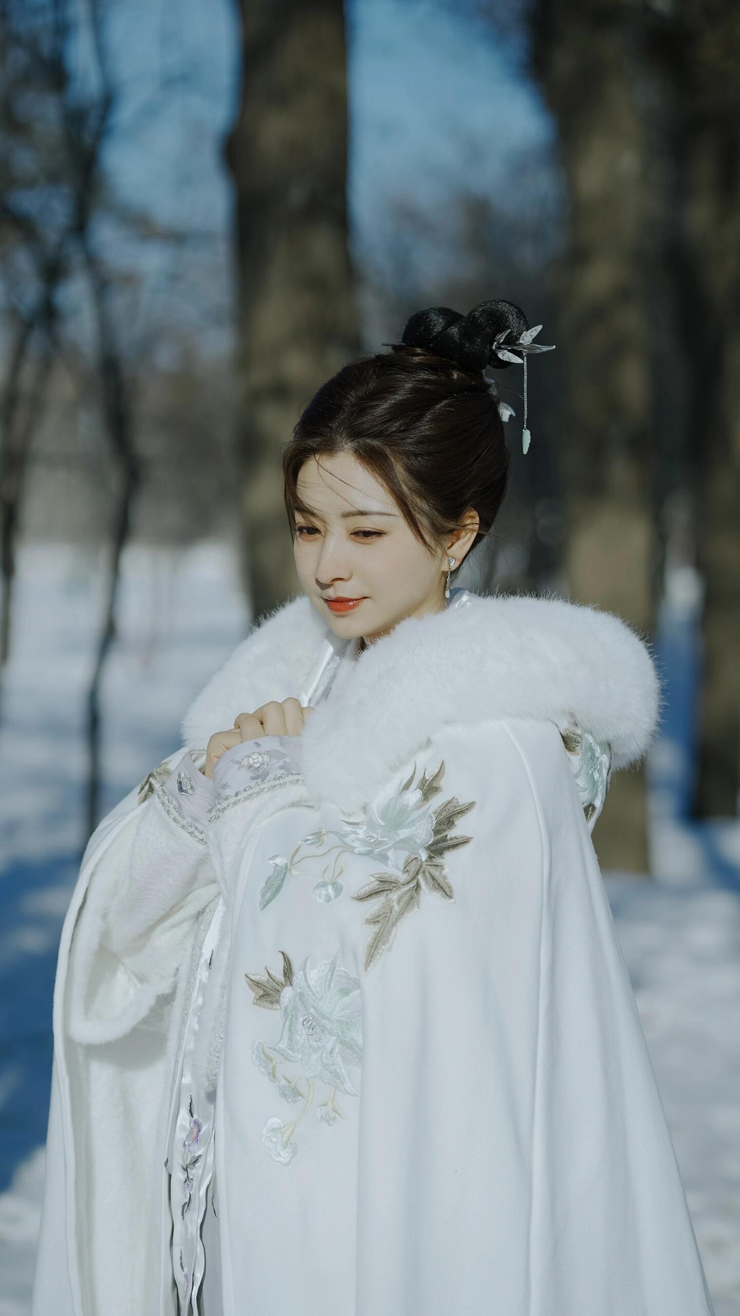 斓曦也是古早美人呀