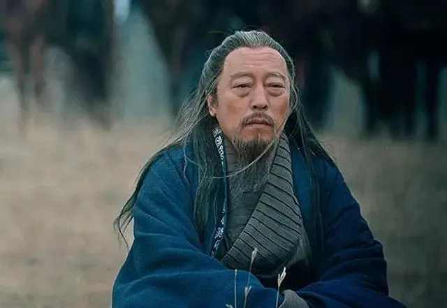 李善长都一把年纪了，朱元璋依然不愿意放过他，原因其实也很简单。朱元璋虽然没多少文