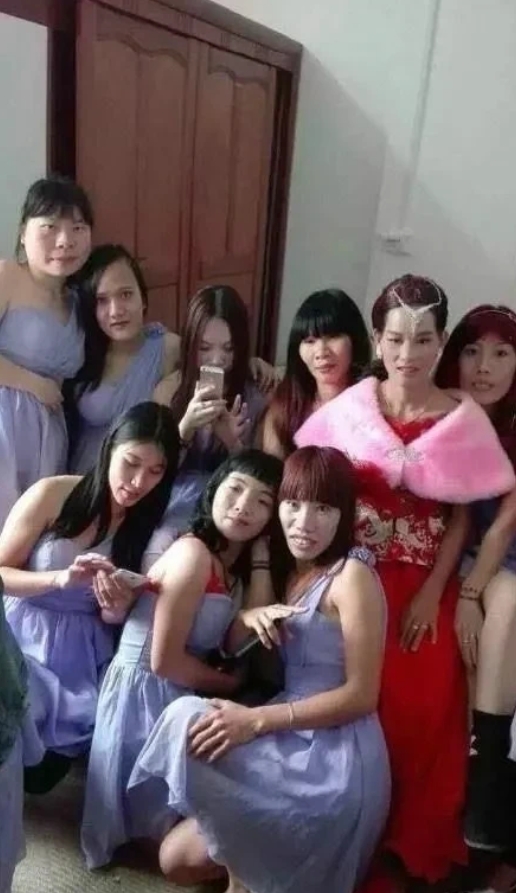 这些都是我老婆的伴娘，兄弟们有口福了，挑一个吧！！