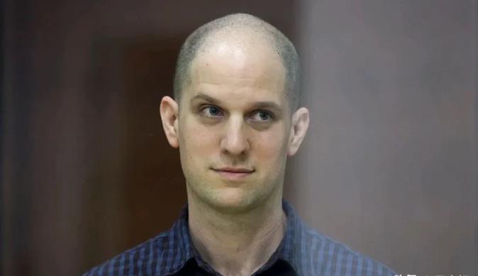 【美国记者被俄判处16年监禁】

7月19日，斯维尔德洛夫斯克州法院对《华尔街日